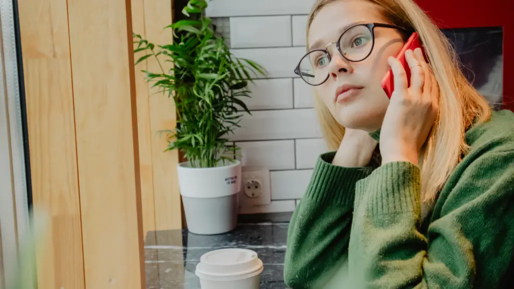 Is Phone Therapy Effective? Here's The Truth 📲 Safe Sleep Systems