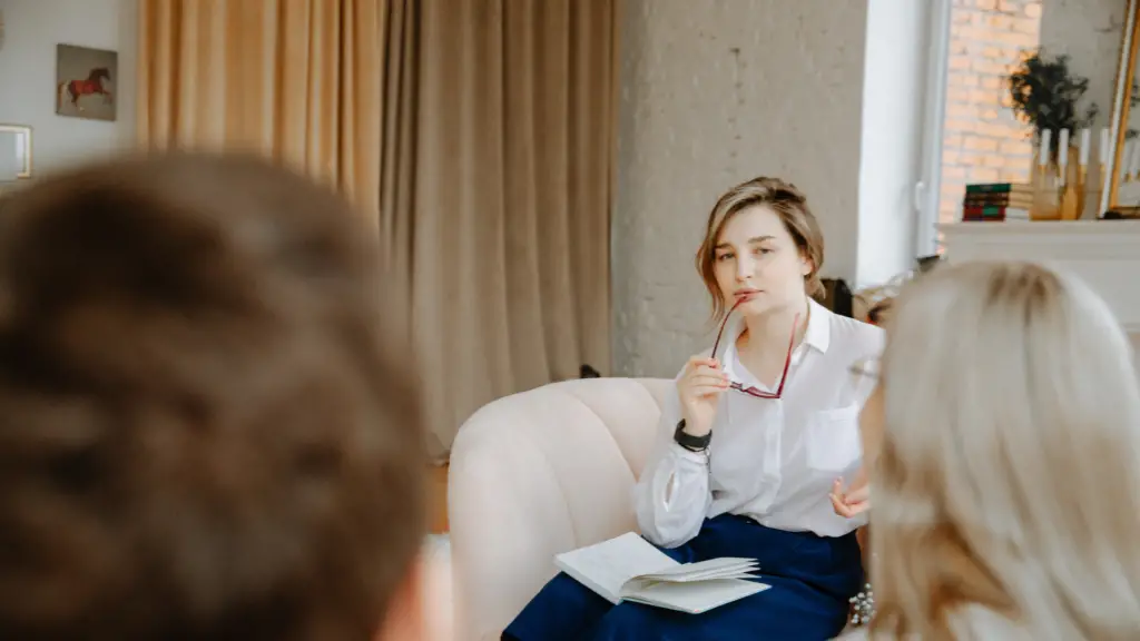 Do Therapists Have Favorite Clients? đ©ââïžđ· 1 Do Therapists Have Favorite Clients_